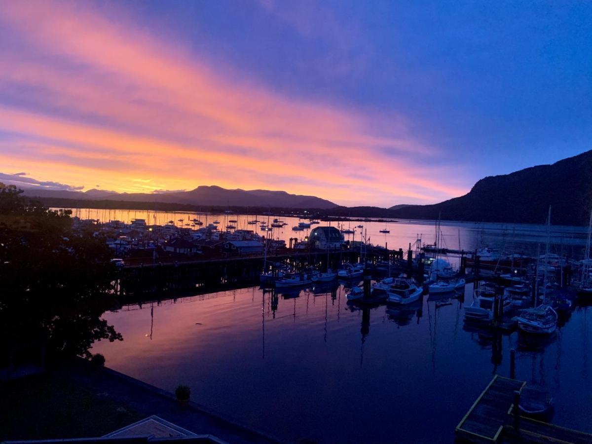 Oceanfront Suites At Cowichan Bay Zewnętrze zdjęcie