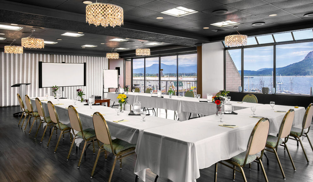 Oceanfront Suites At Cowichan Bay Zewnętrze zdjęcie