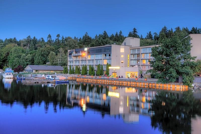 Oceanfront Suites At Cowichan Bay Zewnętrze zdjęcie